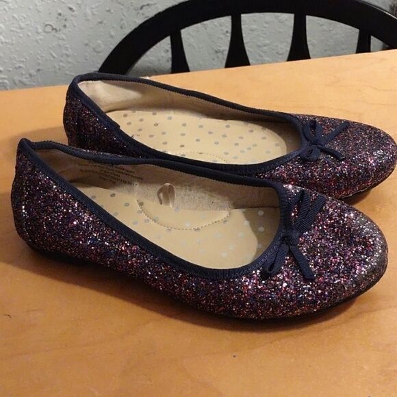 Cat & Jack Girls Flats - Picture 1 of 7